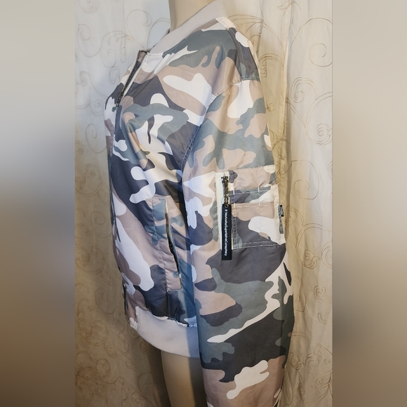 WESZ unisex jacket NWOT Women sz XXL men sz XL - Picture 3 of 5